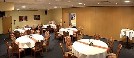 Hotel Handelshof 2*